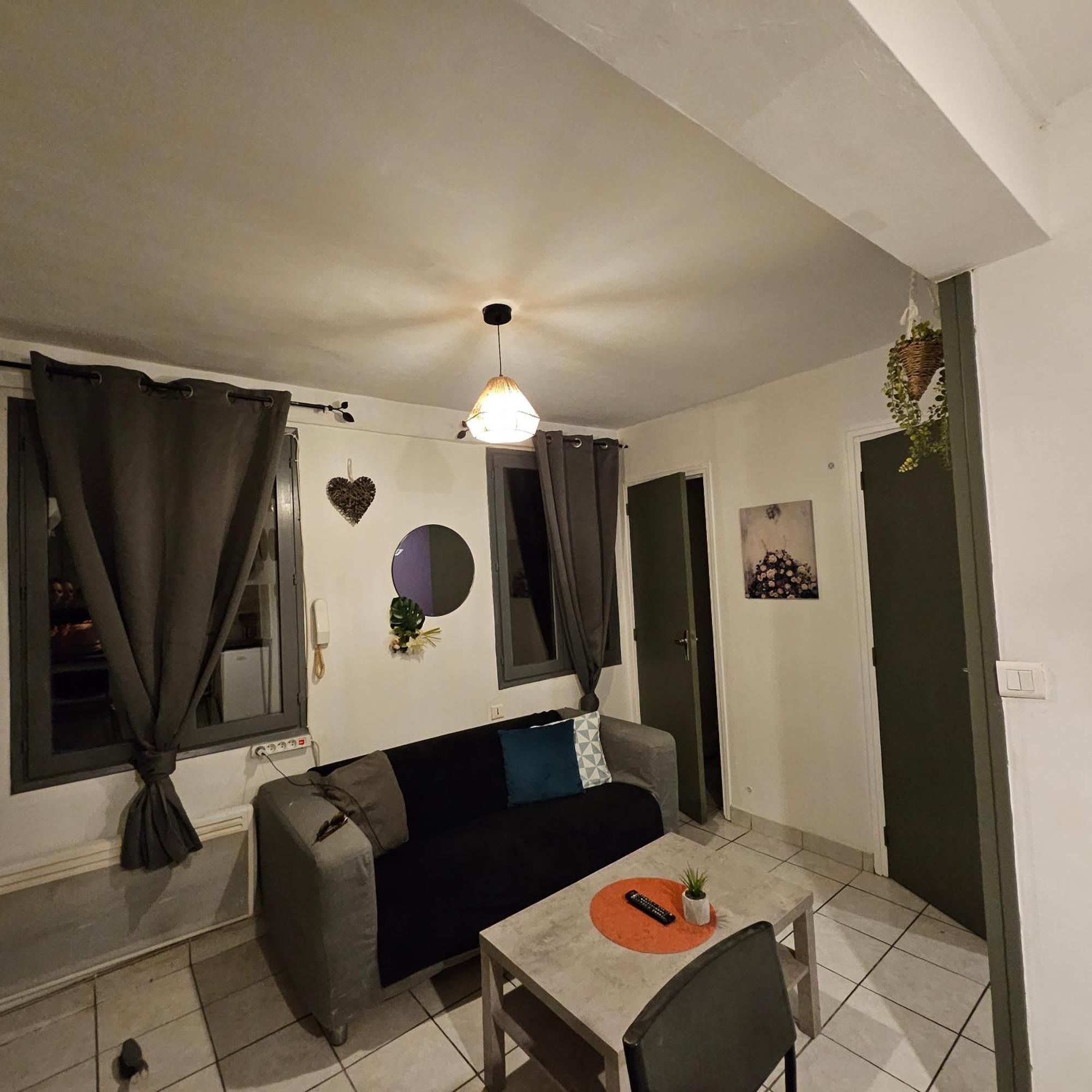 3 Studios, Centre De La Bastide St Louis Carcasona Exterior foto