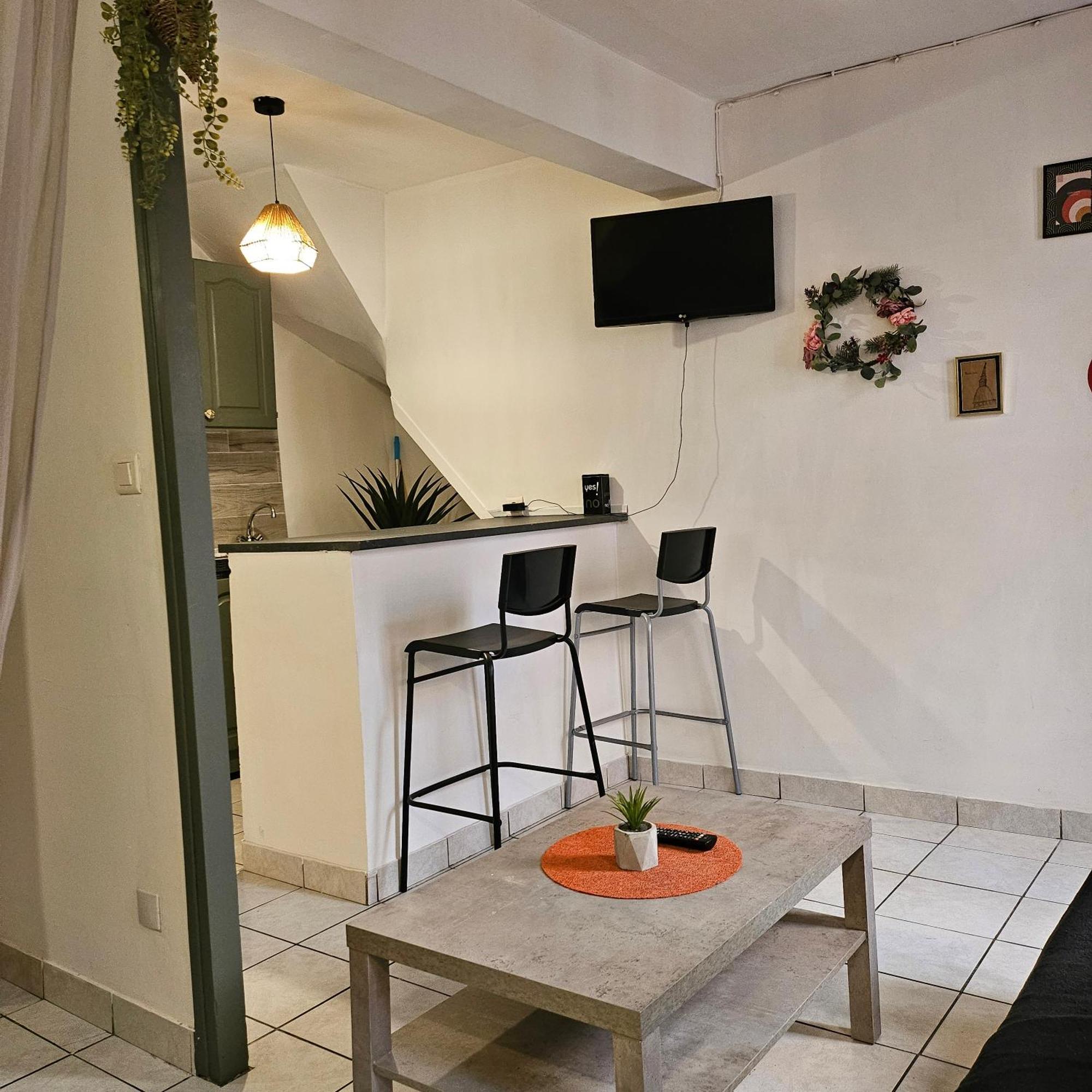 3 Studios, Centre De La Bastide St Louis Carcasona Exterior foto